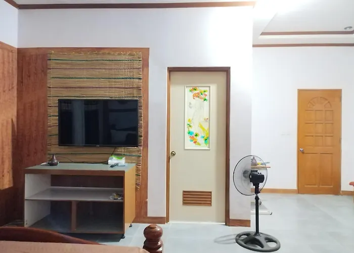R & J In Naga Cebu ホームステイ
