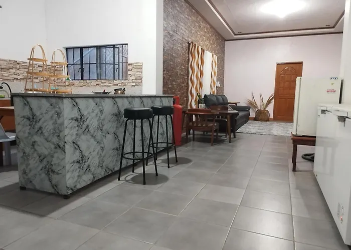 ホームステイ R & J In Naga Cebu *